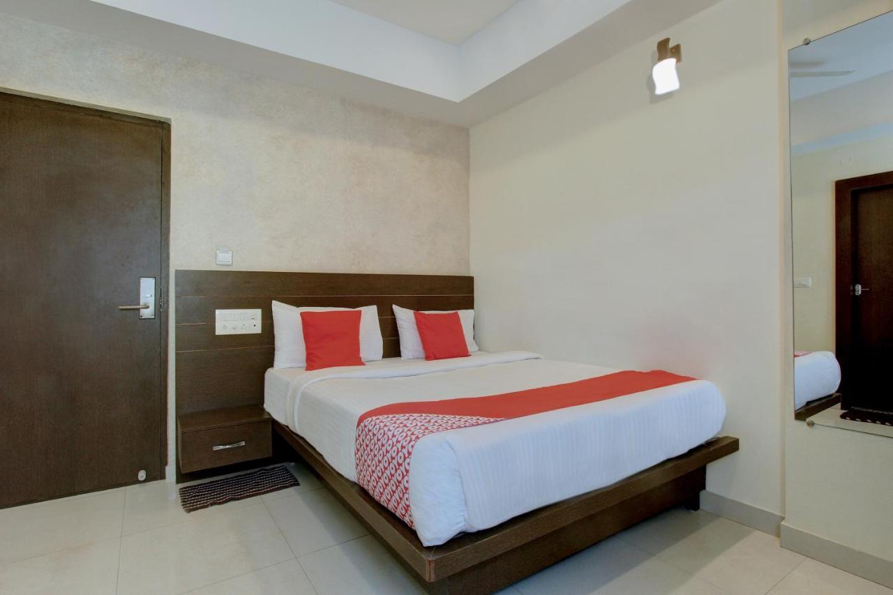 Silver Suite Chikmagalūr Exterior foto